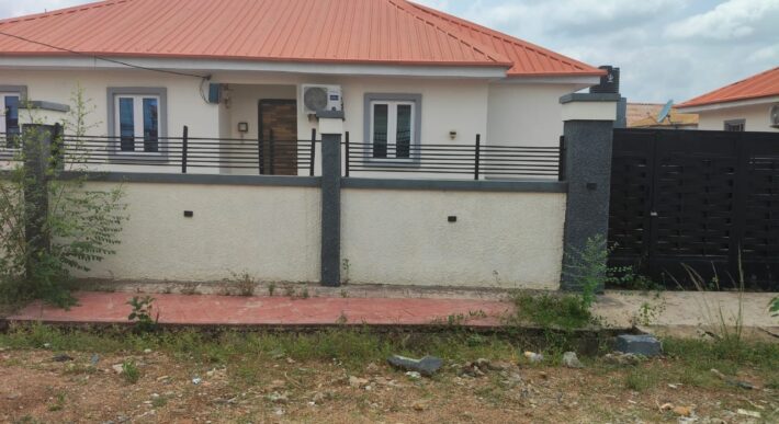 Serviced Apartment